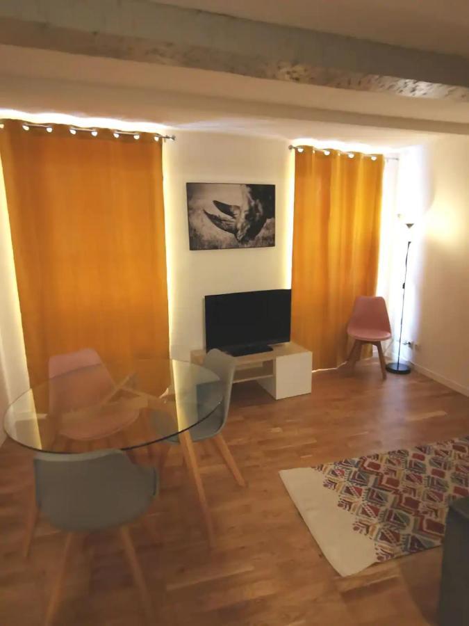 T1 Proche Rue Des Arts, Du Port Et De L'Opera Apartment Toulon Exterior photo
